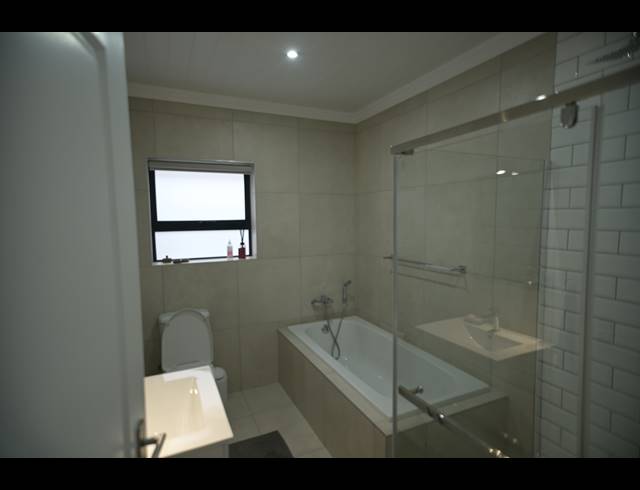 3 BEDROOM HOUSE FOR SALE IN OUTENIQUASBOSCH